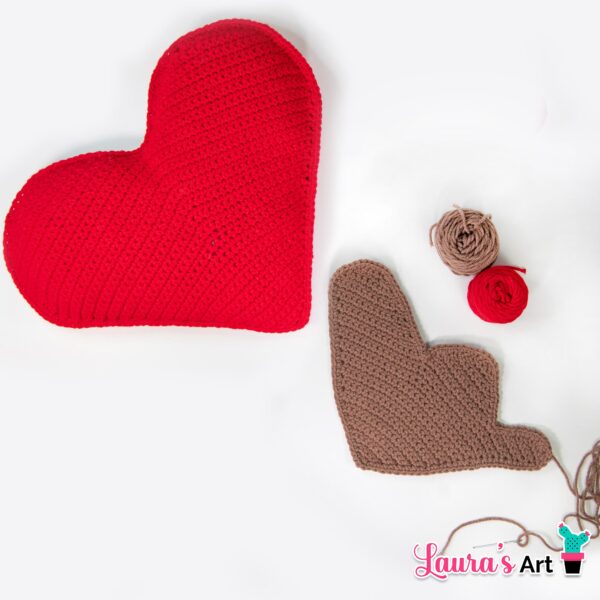 Almohada en forma de Corazón de Fresa con Chocolate a Crochet - Patrón paso a paso