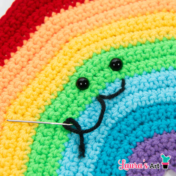 Almohada de Arcoiris a crochet - Rainbow Crochet Pillow Pattern