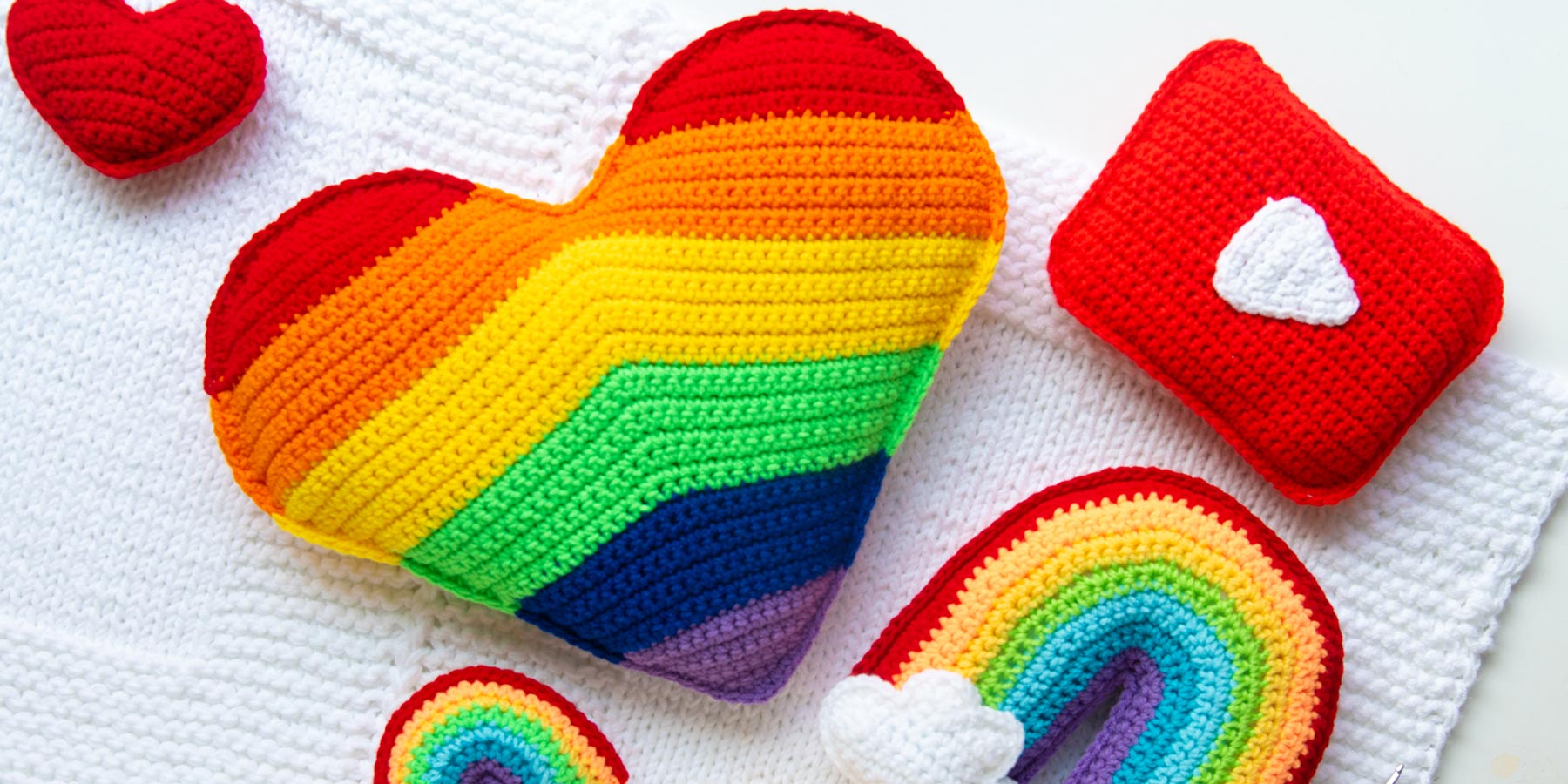 Handmade Punch Needle heart-shaped Key Chain