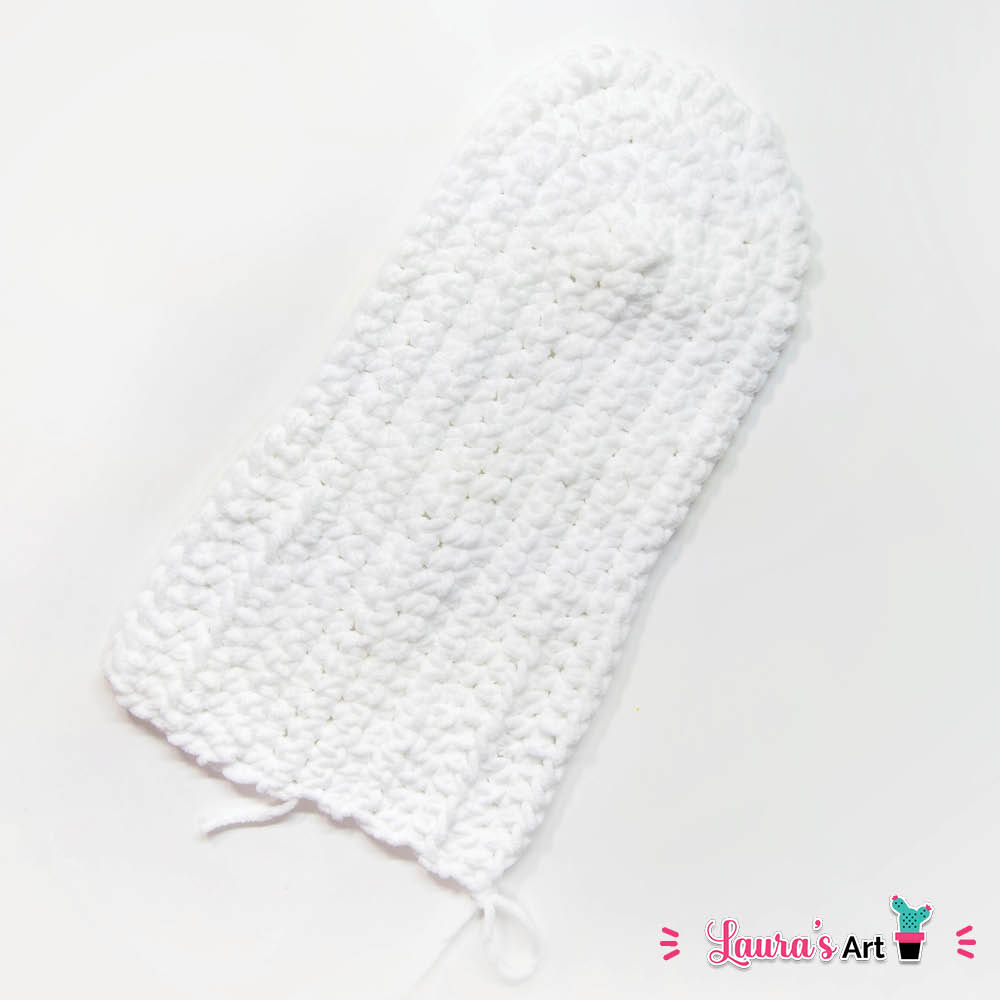 Crochet Ghost with heart-shaped sunglasses