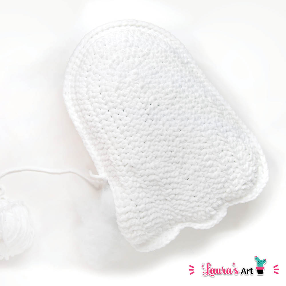 Crochet Ghost with heart-shaped sunglasses