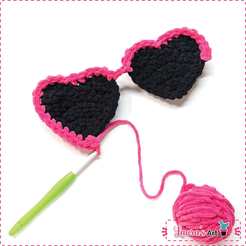 Crochet Ghost with heart-shaped sunglasses