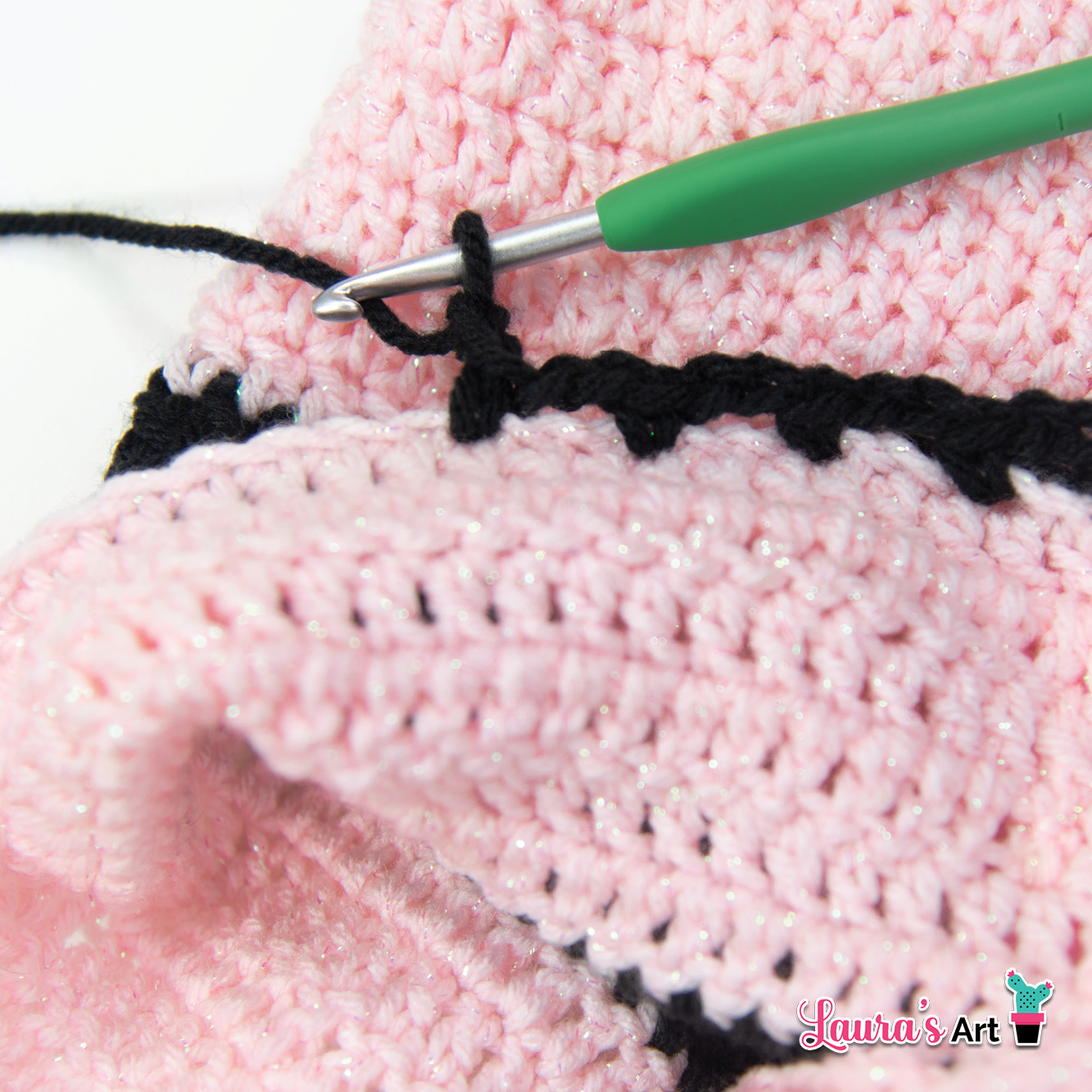 Vestido a Crochet para niña - Vestido Rosa con Moños a Crochet